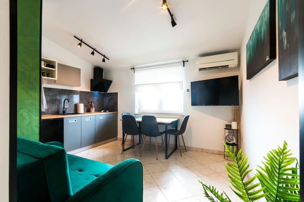 Apartman Smaragd Fažana Exteriér fotografie